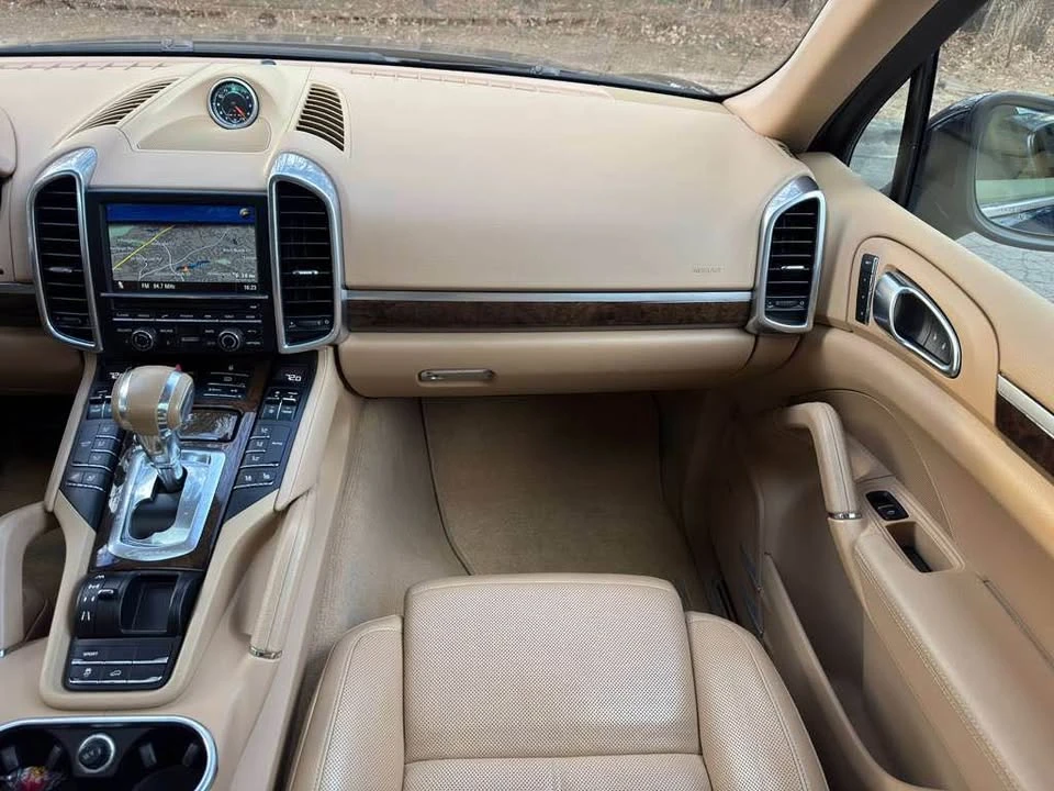 2013 Porsche 958 Cayenne Diesel - Image 7 of 17