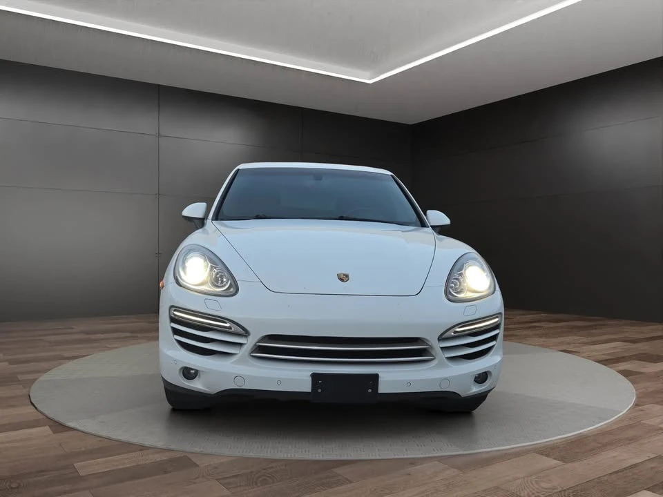 2013 Porsche 958 Cayenne Diesel - Image 2 of 8