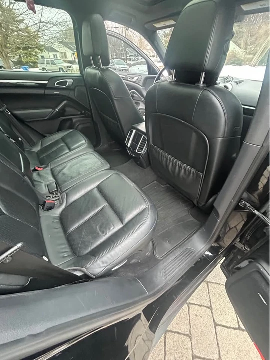 2013 Porsche 958 Cayenne Diesel - Image 10 of 14