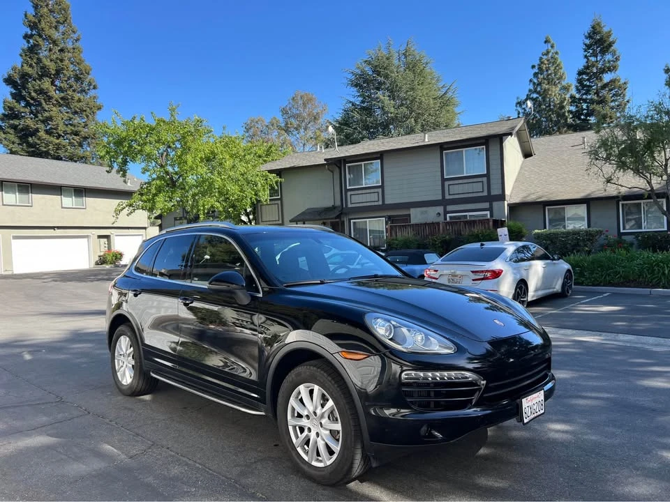 2013 Porsche 958 Cayenne Diesel - Image 3 of 12