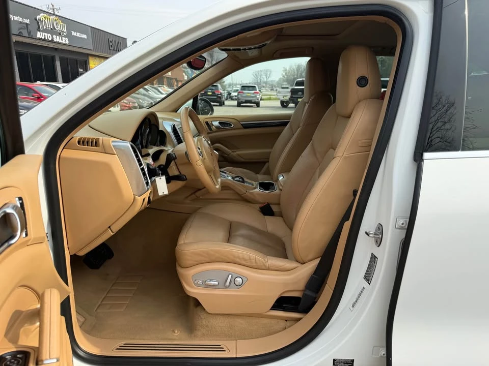 2013 Porsche 958 Cayenne Diesel - Image 10 of 20