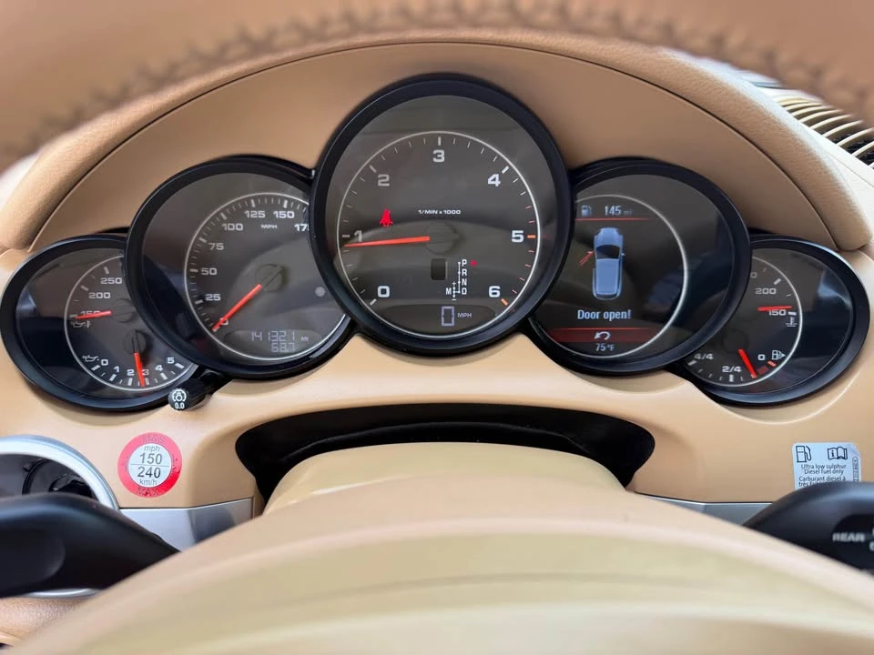 2013 Porsche 958 Cayenne Diesel - Image 15 of 20