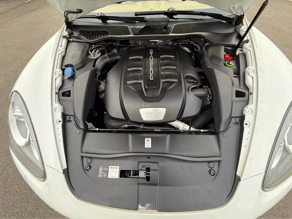 2013 Porsche 958 Cayenne Diesel - Image 19 of 20