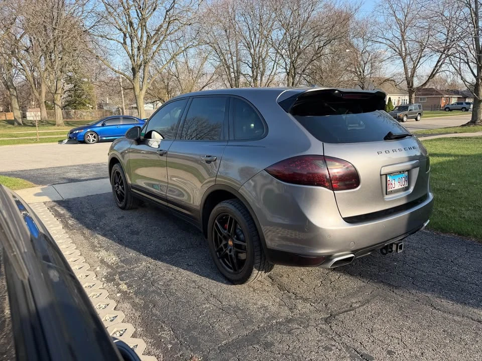 2013 Porsche 958 Cayenne Diesel - Image 8 of 16