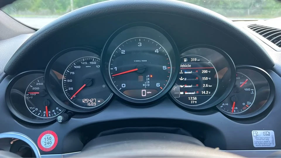 2013 Porsche 958 Cayenne Diesel - Image 10 of 10