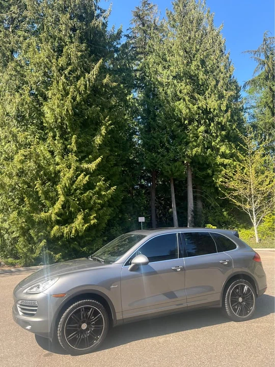 2013 Porsche 958 Cayenne Diesel - Image 2 of 12