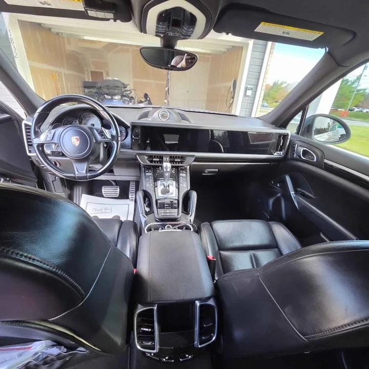 2013 Porsche 958 Cayenne - Image 5 of 9