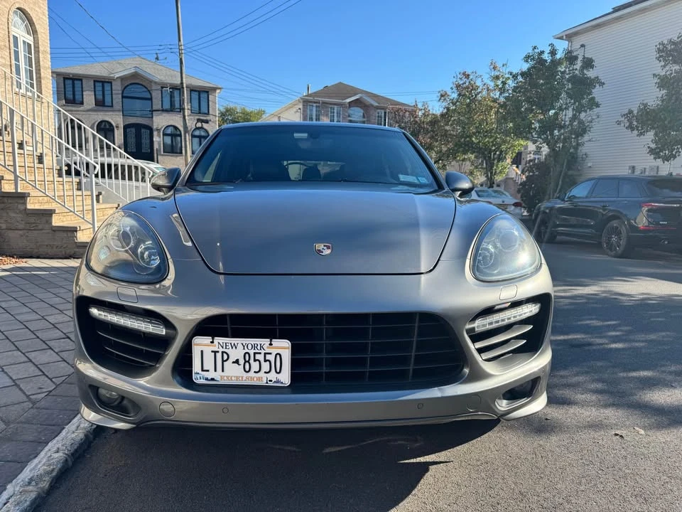 2013 Porsche 958 Cayenne GTS - Image 15 of 20