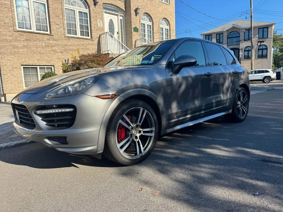 2013 Porsche 958 Cayenne GTS - Image 11 of 20