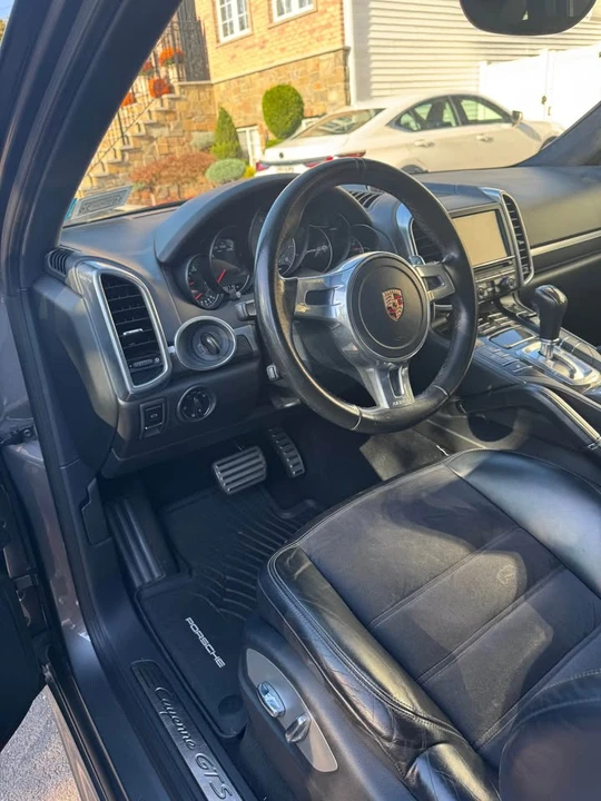 2013 Porsche 958 Cayenne GTS - Image 6 of 20