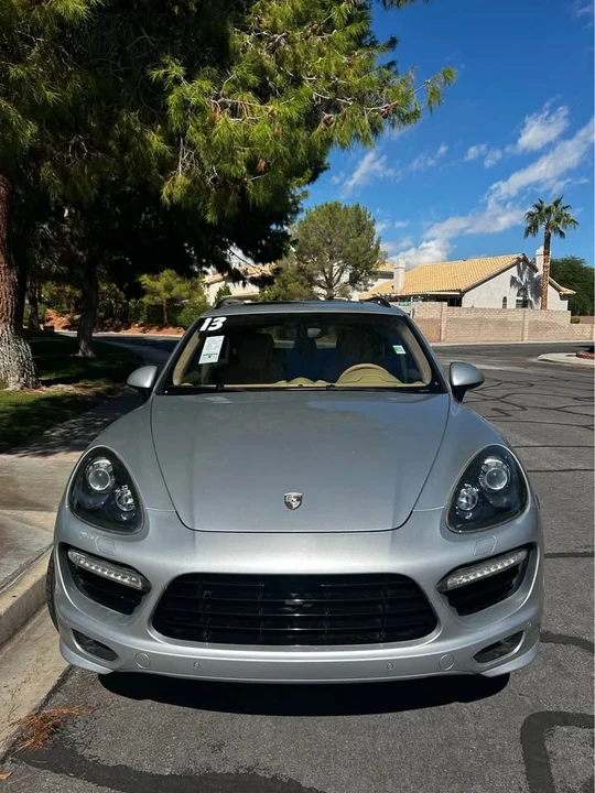 2013 Porsche 958 Cayenne GTS - Image 2 of 5