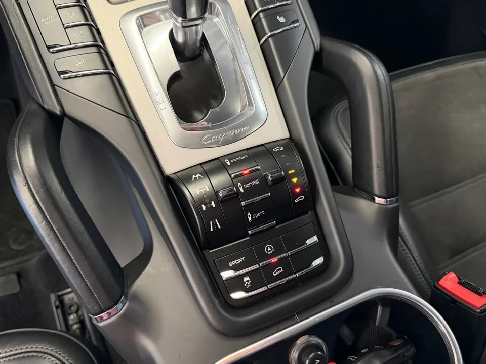 2013 Porsche 958 Cayenne GTS - Image 14 of 20