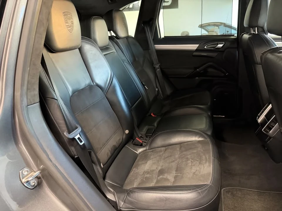 2013 Porsche 958 Cayenne GTS - Image 18 of 20