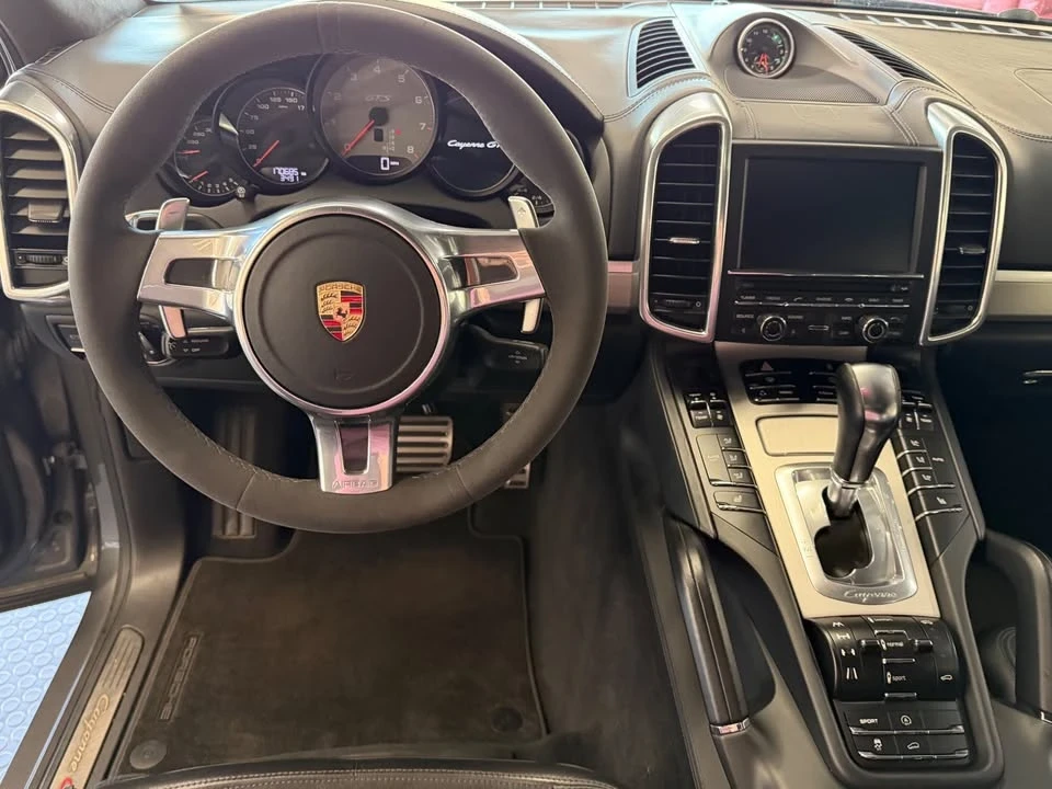 2013 Porsche 958 Cayenne GTS - Image 10 of 20