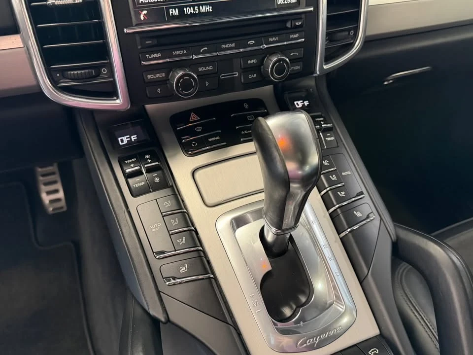 2013 Porsche 958 Cayenne GTS - Image 13 of 20