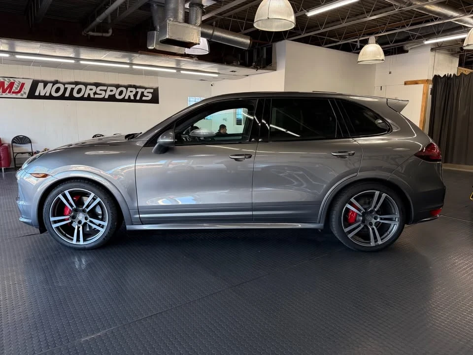 2013 Porsche 958 Cayenne GTS - Image 4 of 20