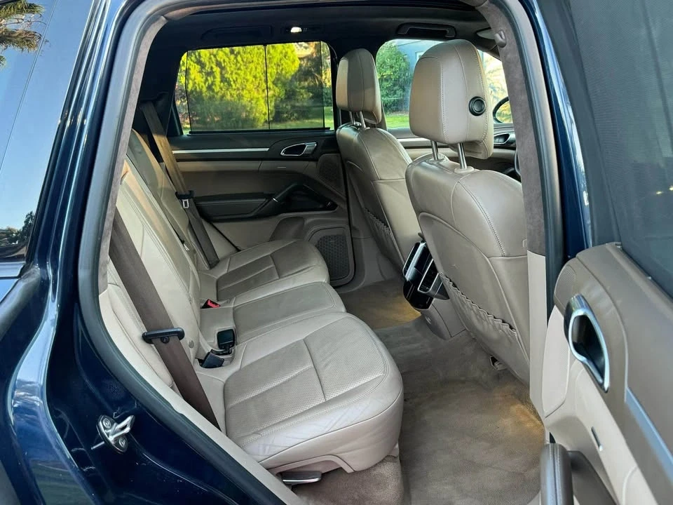 2013 Porsche 958 Cayenne GTS - Image 7 of 9