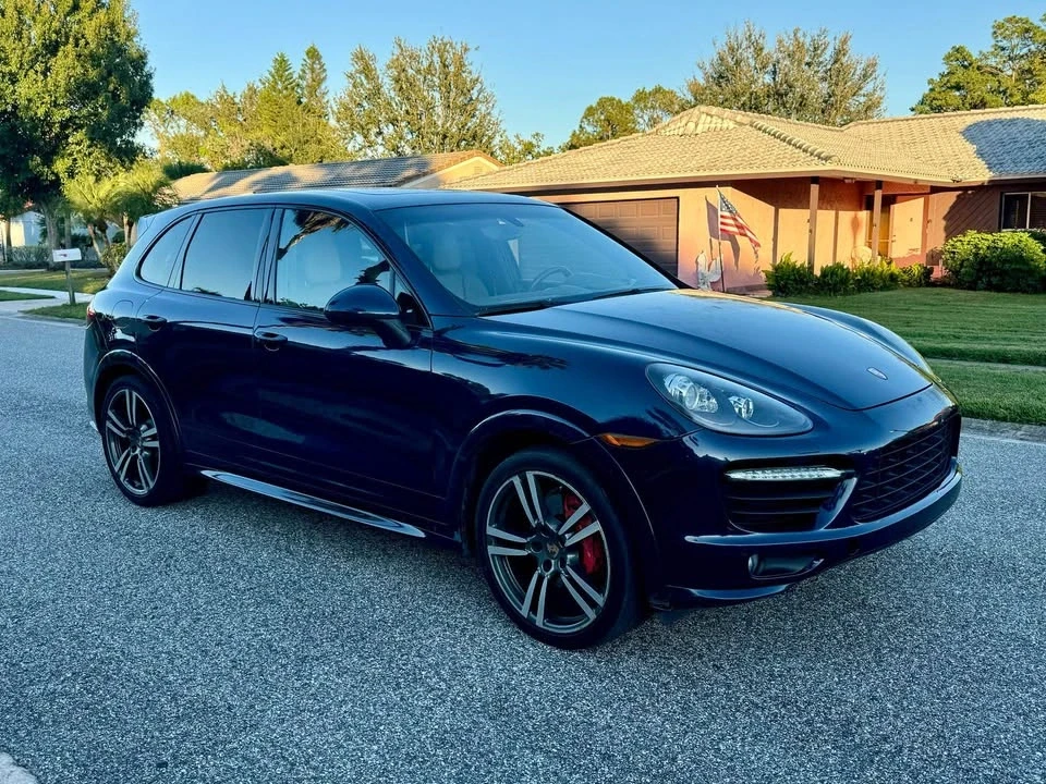 2013 Porsche 958 Cayenne GTS - Image 2 of 9