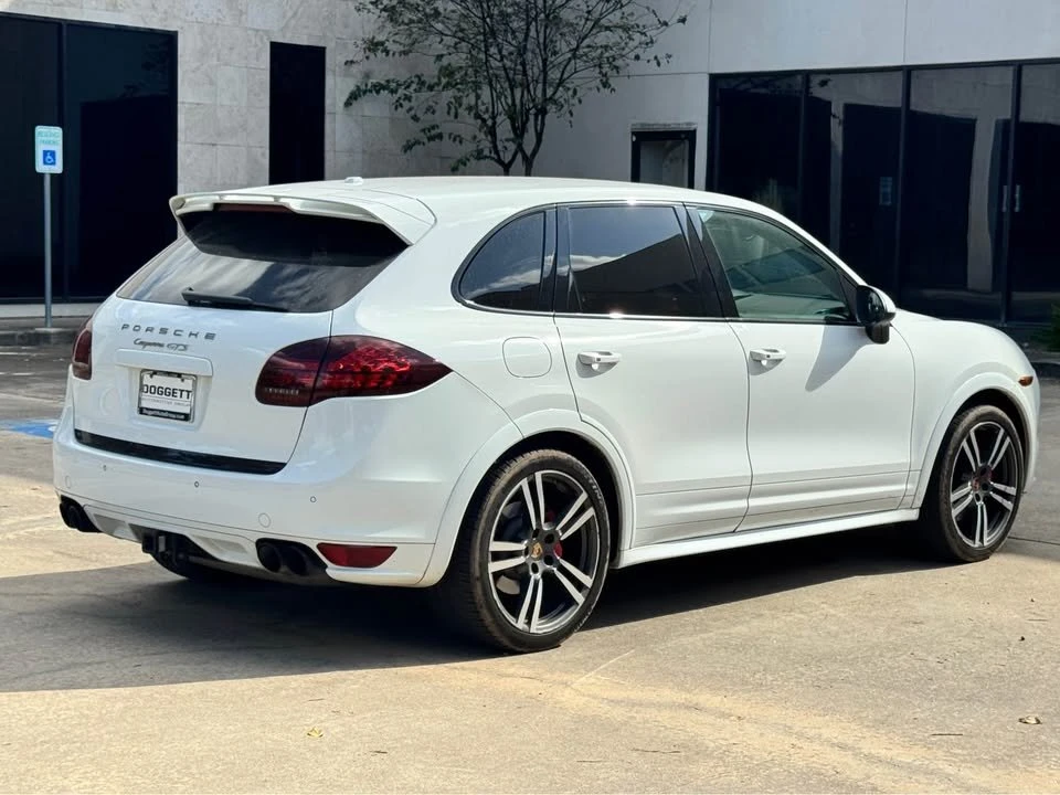 2013 Porsche 958 Cayenne GTS - Image 5 of 17