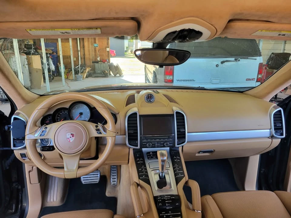 2013 Porsche 958 Cayenne GTS - Image 14 of 16