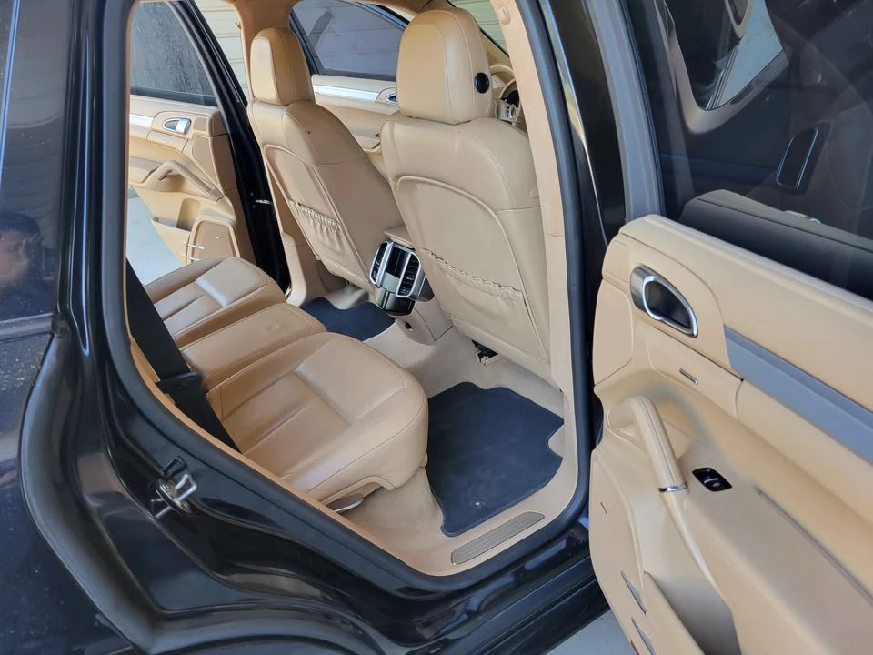 2013 Porsche 958 Cayenne GTS - Image 10 of 16