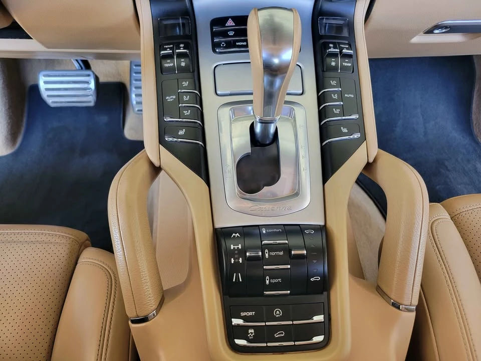 2013 Porsche 958 Cayenne GTS - Image 12 of 16