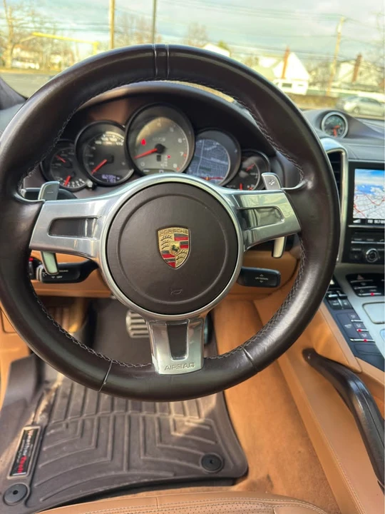 2013 Porsche 958 Cayenne GTS - Image 9 of 18