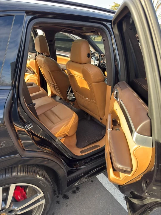 2013 Porsche 958 Cayenne GTS - Image 14 of 18
