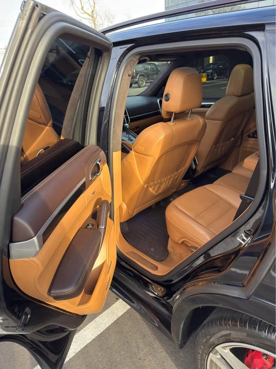 2013 Porsche 958 Cayenne GTS - Image 12 of 18