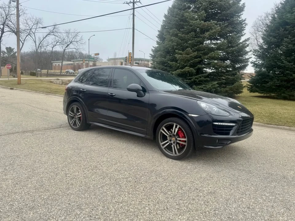 2013 Porsche 958 Cayenne GTS - Image 2 of 14