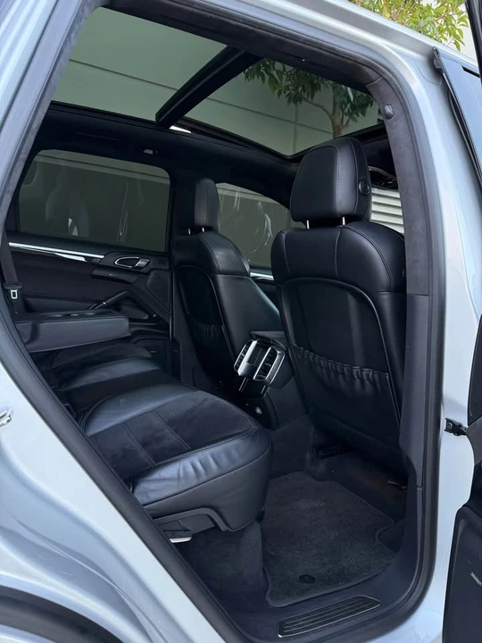 2013 Porsche 958 Cayenne GTS - Image 11 of 19