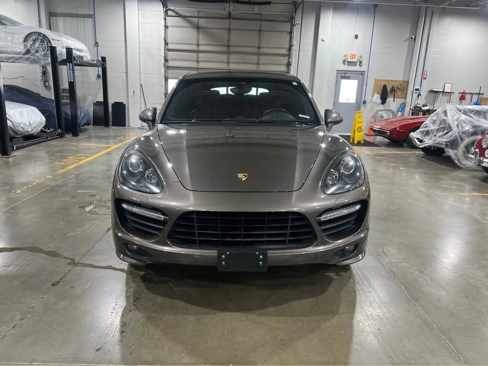 2013 Porsche 958 Cayenne GTS - Image 2 of 7