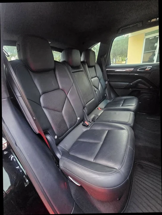 2013 Porsche 958 Cayenne GTS - Image 18 of 20
