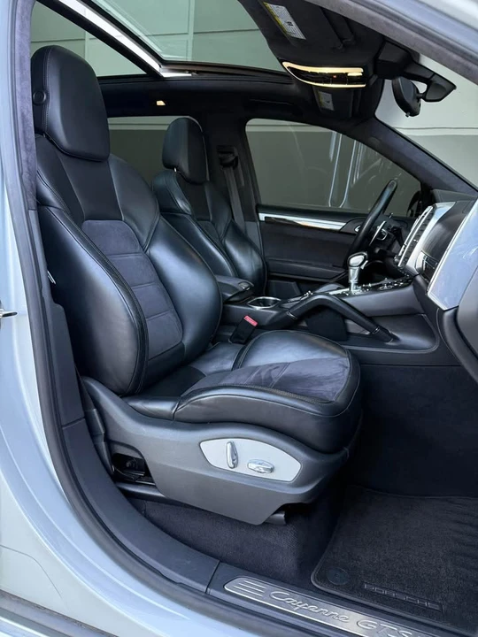 2013 Porsche 958 Cayenne GTS - Image 10 of 16