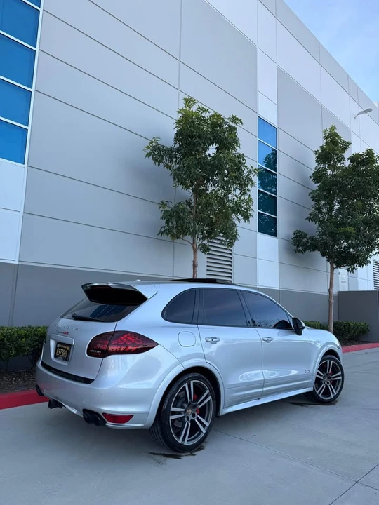 2013 Porsche 958 Cayenne GTS - Image 2 of 16