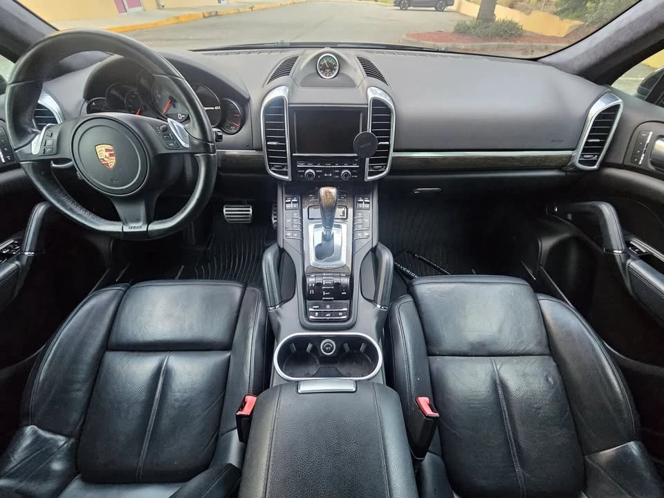 2013 Porsche 958 Cayenne GTS - Image 13 of 20