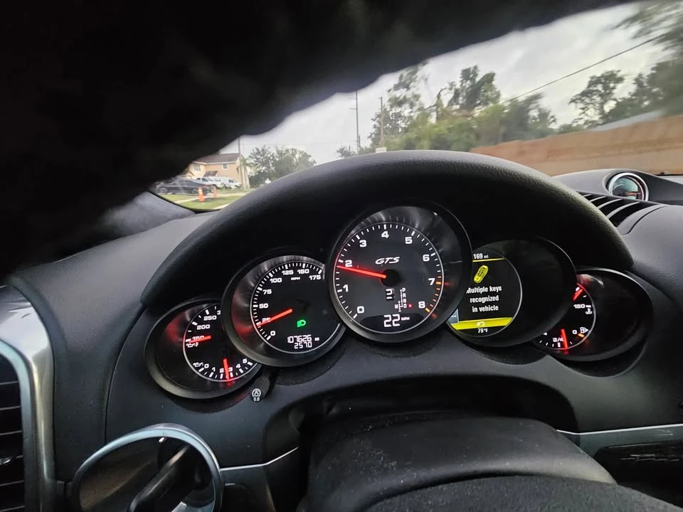 2013 Porsche 958 Cayenne GTS - Image 15 of 20