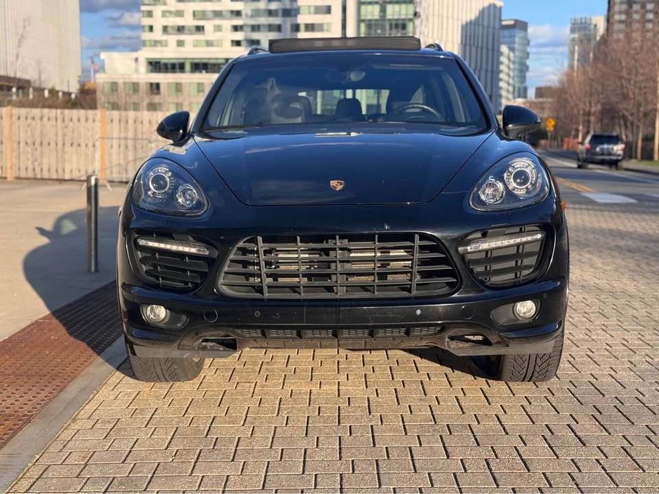 2013 Porsche 958 Cayenne GTS - Image 2 of 18
