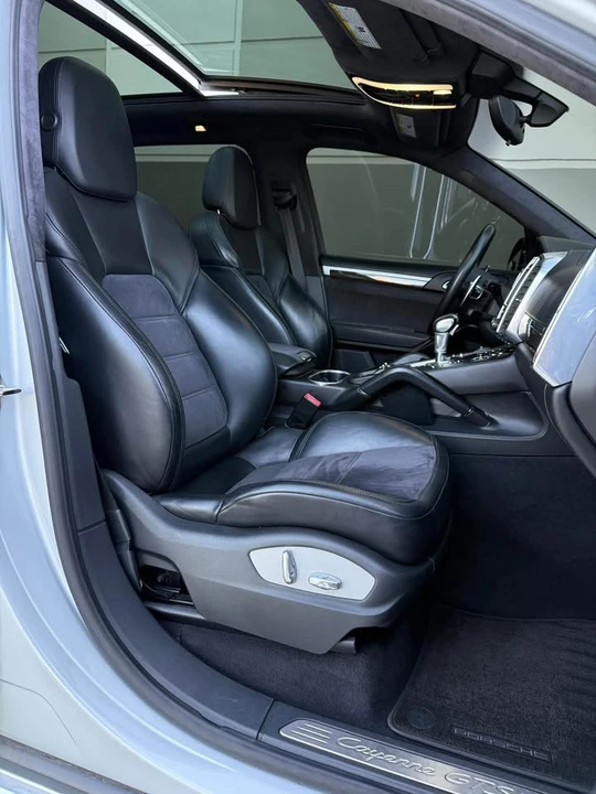 2013 Porsche 958 Cayenne GTS - Image 12 of 17