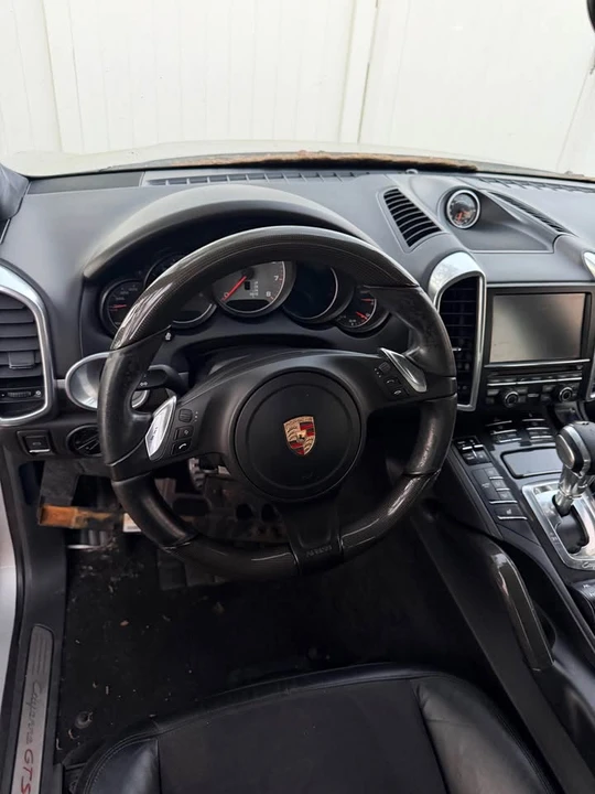 2013 Porsche 958 Cayenne GTS - Image 8 of 10
