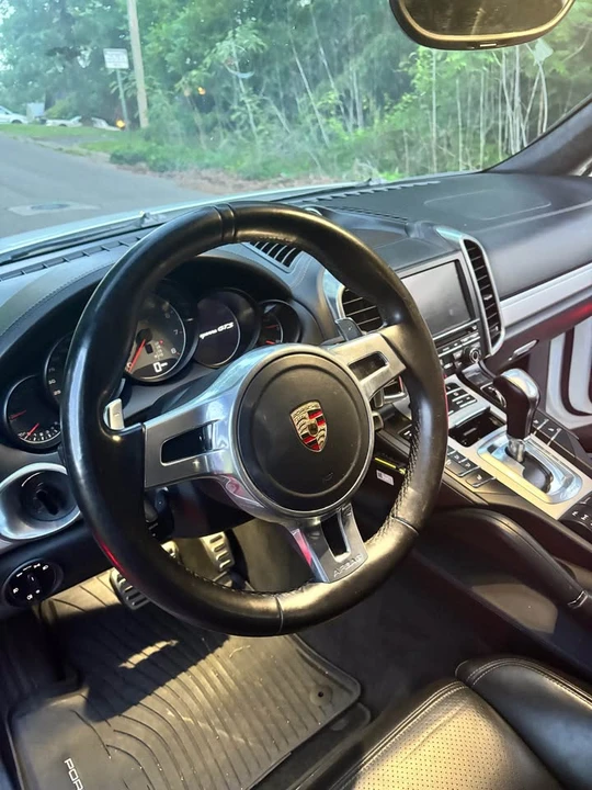 2013 Porsche 958 Cayenne GTS - Image 5 of 6