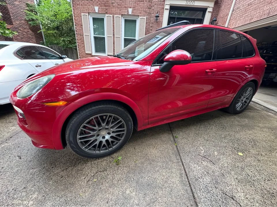 2013 Porsche 958 Cayenne GTS - Image 2 of 20