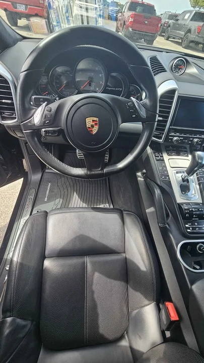 2013 Porsche 958 Cayenne GTS - Image 8 of 11