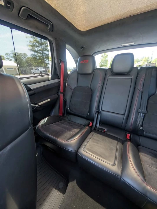 2013 Porsche 958 Cayenne GTS - Image 8 of 19