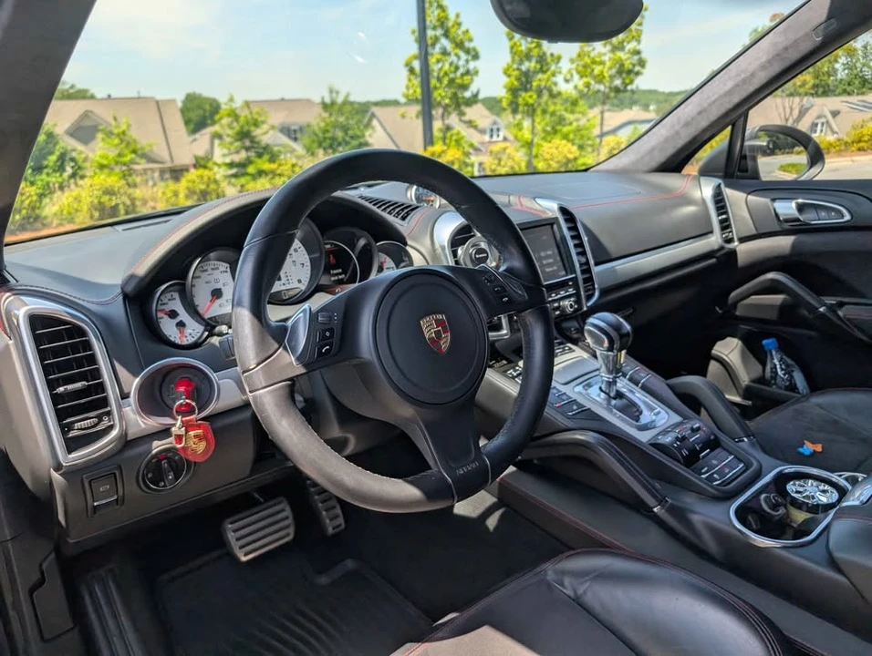 2013 Porsche 958 Cayenne GTS - Image 5 of 20