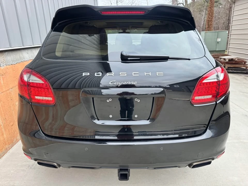 2013 Porsche 958 Cayenne - Image 16 of 17