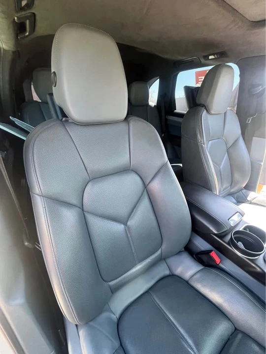 2013 Porsche 958 Cayenne - Image 8 of 14