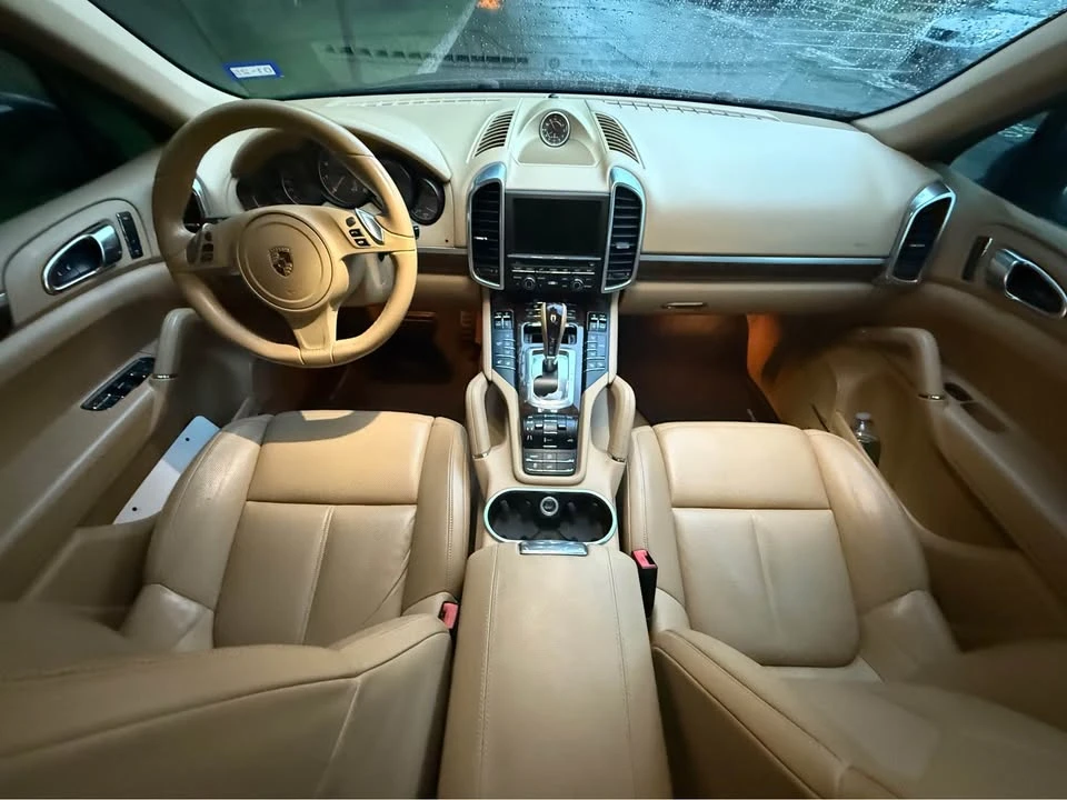 2013 Porsche 958 Cayenne - Image 11 of 19