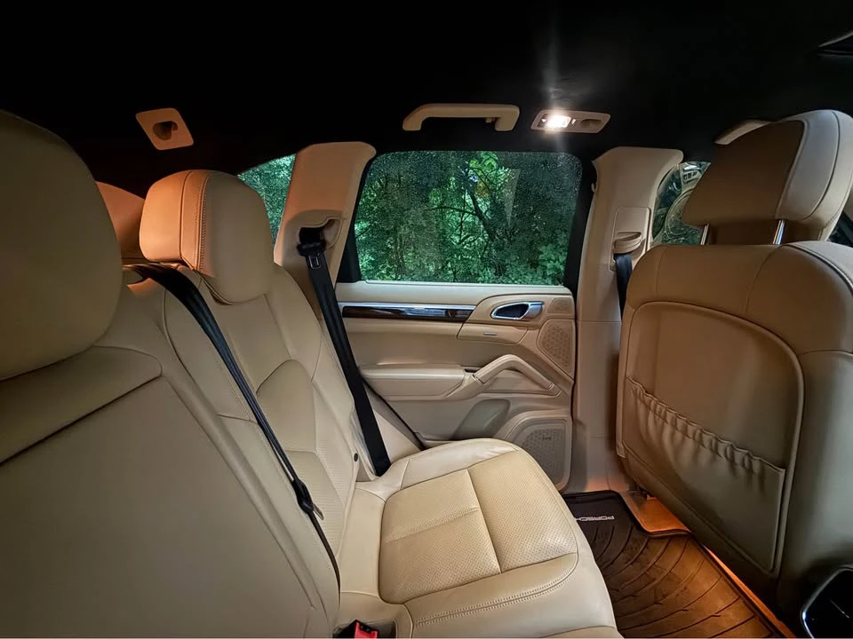 2013 Porsche 958 Cayenne - Image 4 of 19