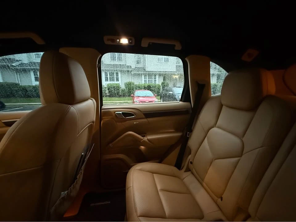 2013 Porsche 958 Cayenne - Image 10 of 19